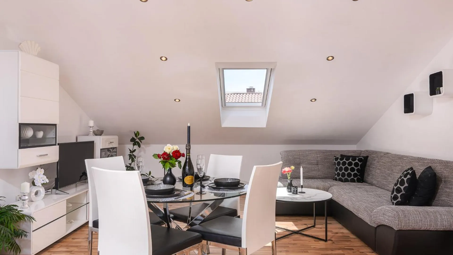 Apartman Lorena - With Sea View Near Old Town  Trogir