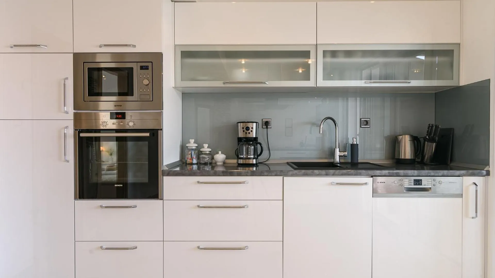 Apartman Lorena - With Sea View Near Old Town Trogir