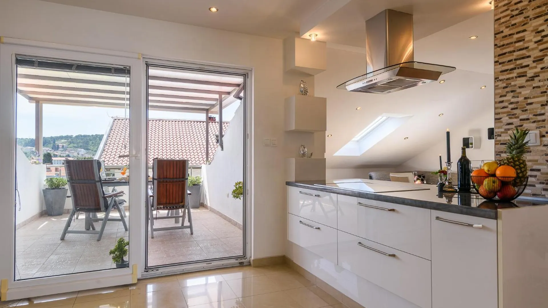 Apartman Lorena - With Sea View Near Old Town 0*, Trogir